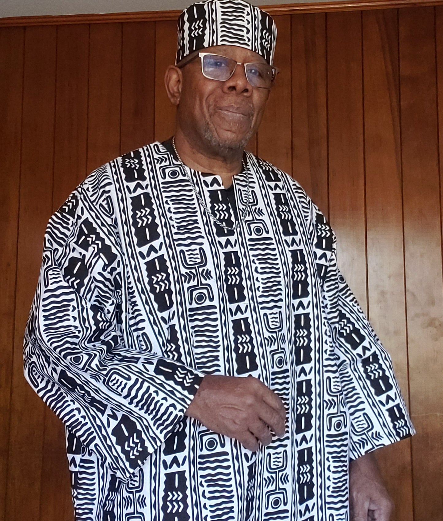 Traditional Design Dashiki with matching hat